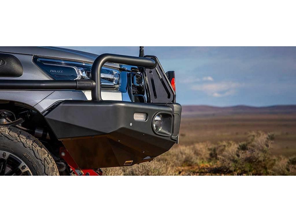 Купити Передній бампер ARB Summit Bull Bar для Toyota Hilux з 06/2020 ...