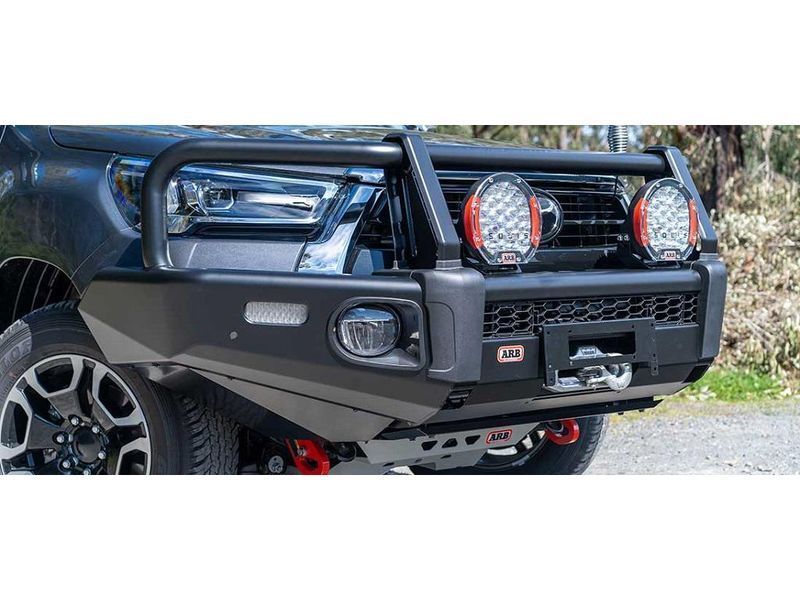 Купити Передній бампер ARB Summit Bull Bar для Toyota Hilux з 06/2020 ...