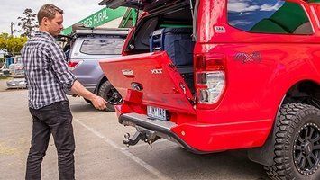 Система плавного відкривання заднього борта ARB для  Ford Ranger 11+ 4740040 4740040 фото