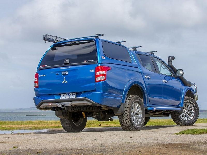 Кунг  ARB Ascent з підйомними вікнами для Mitsubishi L200 2015, 2019- AC08C AC08C фото